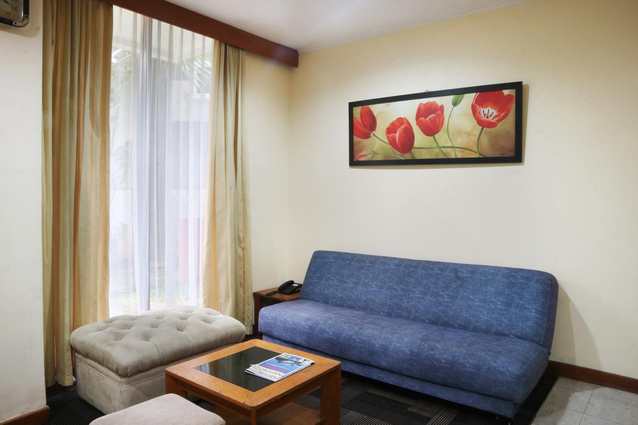 Shinju Apartments Cilandak South Tangerang エクステリア 写真